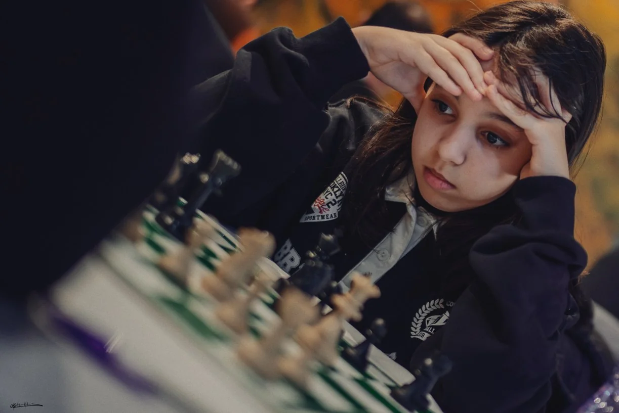 Friends gathered with drinks on the Triana terrace in Chefchaouen